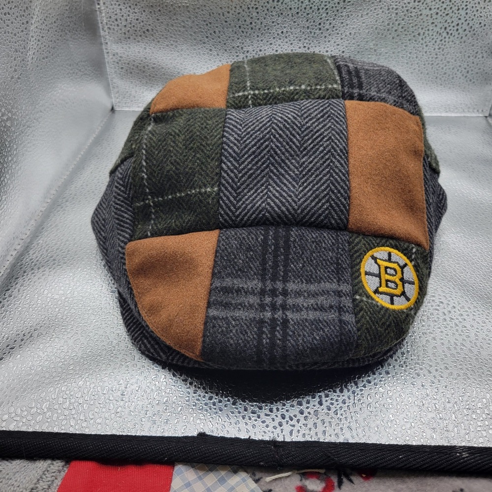 Boston Bruins Hockey Promo Scally Cap Hat Limited Ed TD Garden Newsboy Style